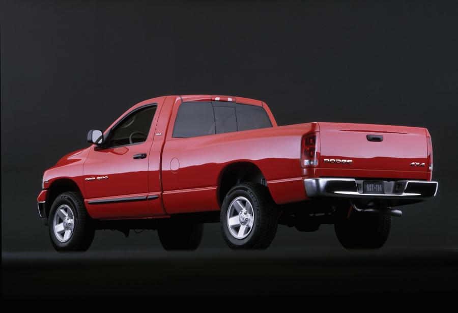  Dodge Ram 2002 года  (фото 16 из 22)